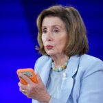 O repórter da Encounter Press de Nancy Pelosi sobre a Guarda Nacional se torna viral - 'Pare de falar'