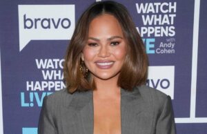 O visual de saia de couro natural de Chrissy Teigen é a atualização de outono perfeita para calças – Obtenha o visual de $ 28 CANNES, FRANÇA - 18 DE MAIO: Jennifer Lawrence é vista saindo do hotel Carlton durante o sexto dia do 78º Festival de Cinema de Cannes, em 18 de maio de 2025, em Cannes, França. (Foto de Jacopo Raule/GC Images)