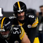 Aaron Rodgers #8 of the Pittsburgh Steelers