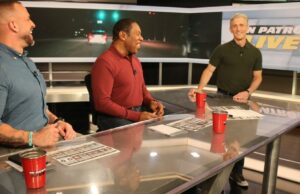 ‘On Patrol: Live’ chega ao 300º episódio neste fim de semana com uma lembrança de seus muitos minutos inesquecíveis e extremos (EXCLUSIVO) 'On Patrol: Live' chega ao 300º episódio neste fim de semana com uma lembrança de seus muitos minutos inesquecíveis e extremos (EXCLUSIVO)