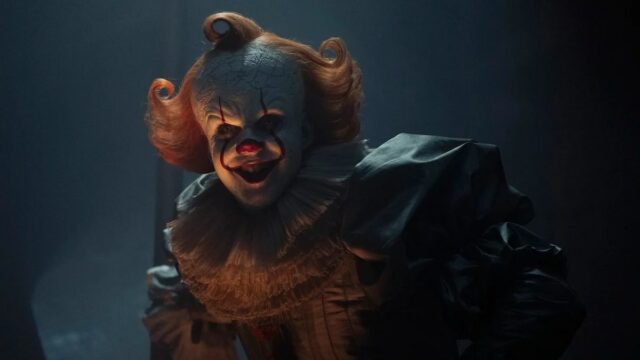 Os gerentes de 'It: Invitation to Derry' discutem por que Os gerentes de 'It: Invitation to Derry' discutem por que Pennywise é muito mais 'feroz' e 'natural' na dramatização da HBO