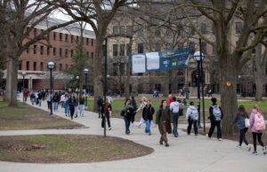 Os preços da ansiedade e da ansiedade dos estudantes universitários estão caindo – recorde Os preços da ansiedade e da ansiedade dos estudantes universitários estão caindo - recorde