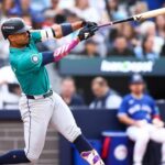 Os recursos humanos de três corridas de Julio Rodriguez fornecem aos Mariners uma vantagem inicial no Video Game 2