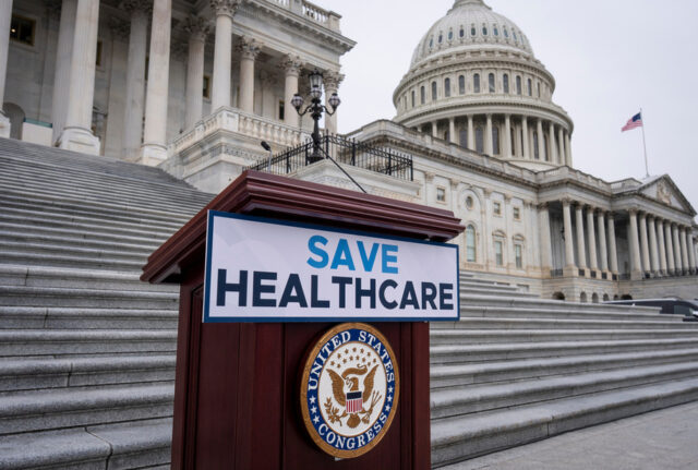 Os republicanos deveriam adorar o Obamacare. Seus eleitores confiam nisso.

