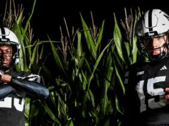 Os uniformes alternativos pretos de Nebraska são os principais tópicos da semana 10 no CFB Os uniformes alternativos pretos de Nebraska são os principais tópicos da semana 10 no CFB