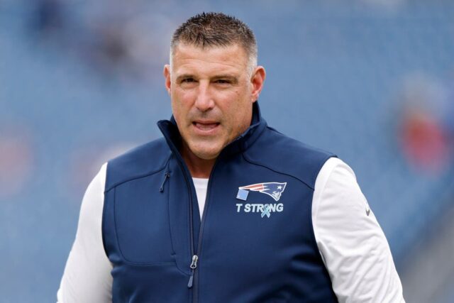 Patriotas vinculados ao comércio ousado para reforçar a defesa Mike Vrabel, New England Patriots