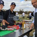 Pelo amor ao cordeiro: chefs internacionais batalham em cozinha do interior