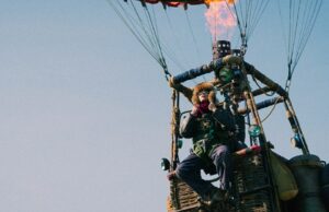 Pengfei, diretor de ‘Take Off’, sobre inscrição na competição de Tóquio: ‘Uma história semelhante a uma fábula, com um toque de conto de fadas’ Pengfei, diretor de 'Take Off', sobre inscrição na competição de Tóquio: 'Uma história semelhante a uma fábula, com um toque de conto de fadas'