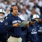 Penn State demitiu o técnico James Franklin.