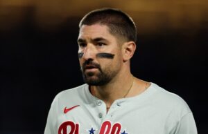 Phillies deve contratar Nick Castellanos após mudança de campo Phillies deve contratar Nick Castellanos após mudança de campo