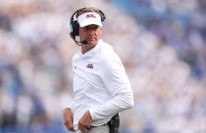 Polarizing SEC Train produz buzz como principal perspectiva para trabalho na Penn State Lane Kiffin, Ole Miss Rebels