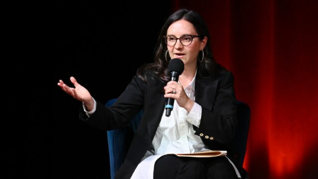 Por dentro da viagem de US $ 150 milhões de Bari Weiss, de apresentador de 'Sight' recusado a editor principal de informações da CBS: 'Ela é simplesmente um videogame no sistema' 

