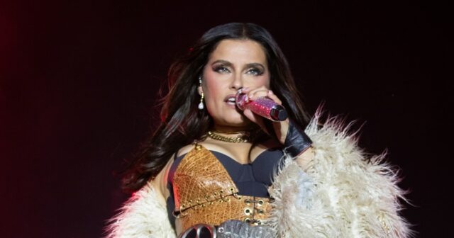 Por que Nelly Furtado está relaxando ao cantar músicas Por que Nelly Furtado está relaxando ao cantar músicas