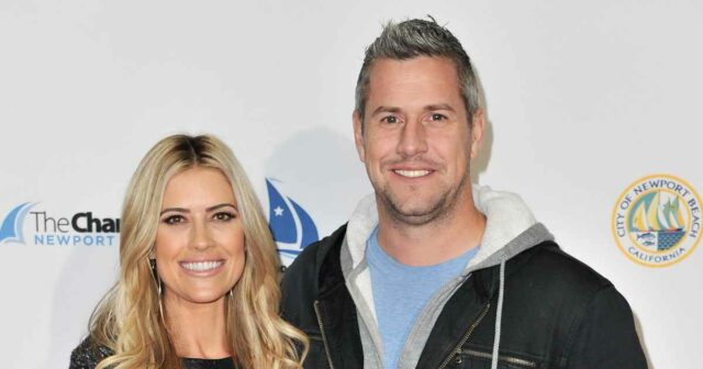 Exes Christina Haack e Ant Anstead compartilham uma foto rara de sua família de três pessoas