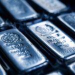 Prata atinge preços recordes em ano de grande sucesso para metais preciosos