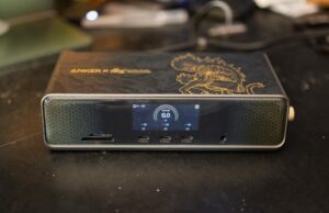 Prática com a nova docking station MacBook 14 em 1 de edição limitada da Anker (U) Prática com o novo terminal de acoplamento MacBook 14 em 1 da versão mínima da Anker