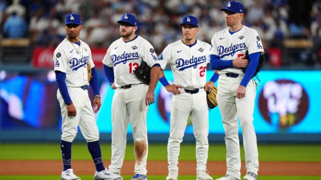 'Precisamos descobrir alguma coisa': os Dodgers devem começar a rebater 'Precisamos descobrir alguma coisa': os Dodgers devem começar a rebater - ou esta World Series acaba