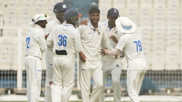 Prêmio Ranji 2025-26: Shahbaz four-fer coloca Bengala no controle contra Prêmio Ranji 2025-26: Shahbaz four-fer coloca Bengala no controle contra Gujarat no Dia 2