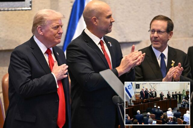Presidente Trump aclamado como um 'colosso' e 'gigante da história judaica' durante discurso no parlamento israelense

