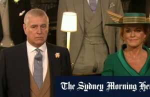 Primeiro-ministro do Reino Unido apoia inquérito do Príncipe Andrew Primeiro-ministro do Reino Unido apoia inquérito do Príncipe Andrew