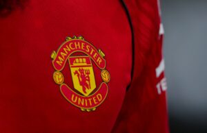 Problema do Utd masculino, ação mais atual disponível para incluir o Football Club de volta ao emblema do clube ícone de correio
