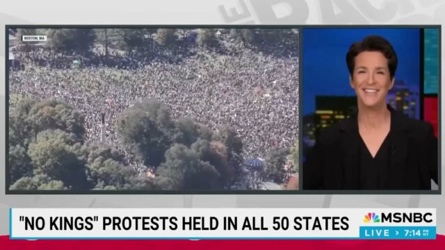 Rachel Maddow sorri de alegria ao ver vídeos de protestos anti-Trump No Kings: 'Comece! Dê uma olhada nisso!'|Vídeo clip 

