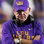 Recursos: Autoridades da LSU analisando o futuro de Kelly