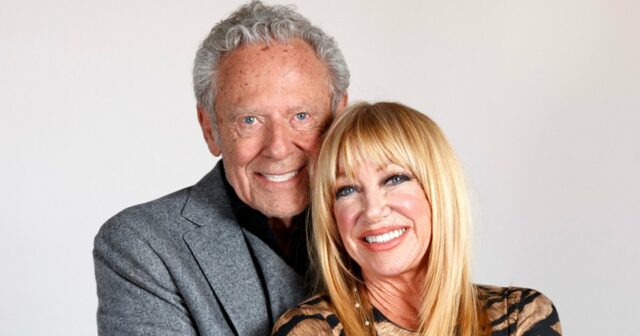 Reflita sobre o cronograma de parceria de Suzanne Somers e outra metade Alan Hamel 

