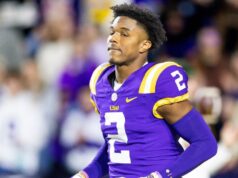 Registro: Lacy da LSU atingiu 88 milhas por hora antes da colisão mortal Registro: Lacy da LSU atingiu 88 milhas por hora antes da colisão mortal