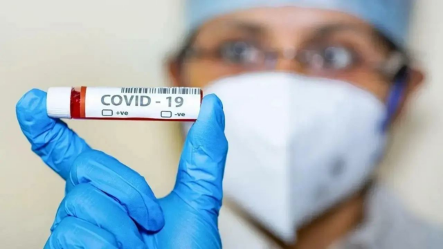 Reinfecção Sars-Cov-2 pode surgir um longo perigo de covid em jovens: The Lancet 

