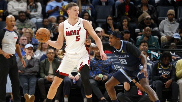 Resumo da NBA: Warmth estabelece documento na derrubada do Grizzlies lightbox-info