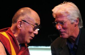 Richard Gere Informações Budismo Crenças religiosas e vida do Dalai Lama em novo filme Cronograma completo do relacionamento de Richard Gere e esposa Alejandra Silva 270