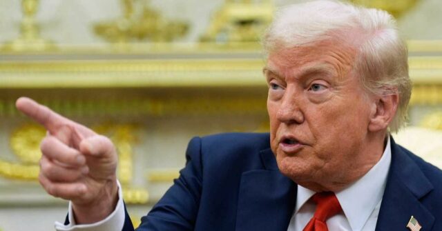 A procuradora-geral de Nova York, Letitia James, no julgamento de fraude empresarial civil de Donald Trump.