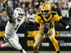 Rodgers lança estrelas do GB em casa, mesmo no jogo Rodgers lança estrelas do GB em casa, mesmo no jogo