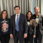 Rubio e Huckabee encontram-se com famílias de cidadãos norte-americanos cujos restos mortais estão mantidos como reféns em Gaza