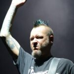 Sam Rivers, baixista e fundador do Limp Bizkit, falece aos 48 anos