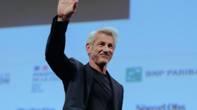 Sean Penn sobre Jack Nickolson na festa Lumière da França: 'Ele era um anjo em meu ombro' (EXCLUSIVO) 

