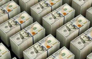 Seguro por conta própria de fraudes como Venmo e PayPal Total Link Proteja -se de golpes como Venmo e PayPal Concluir completo | Foto mostra pilhas de notas de US $ 100