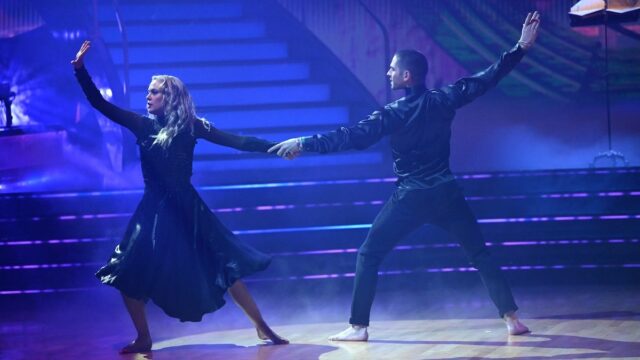 dwts-dylan-efron-olivia-disney
