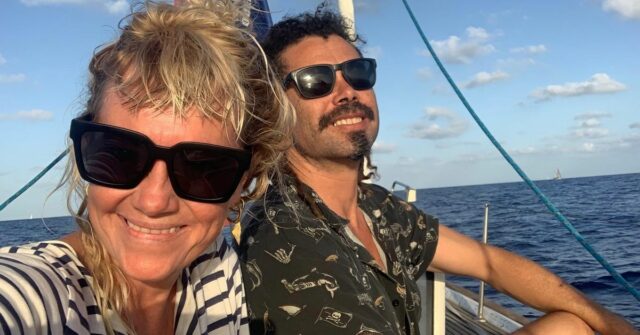 Sete ativistas australianos libertados de Israel e deportados para a Jordânia

