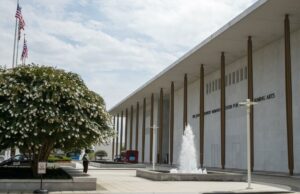 Sob Trump, vendas de ingressos despencam para apresentações no Kennedy Center Sob Trump, vendas de ingressos despencam para apresentações no Kennedy Center