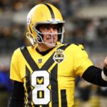 Aaron Rodgers #8 of the Pittsburgh Steelers