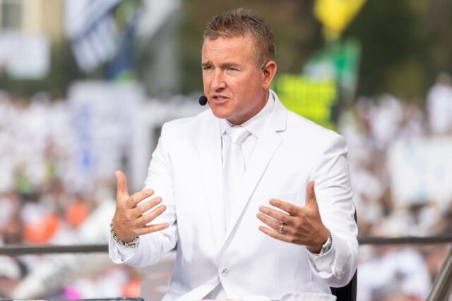 Host and college football sportscaster Kirk Herbstreit