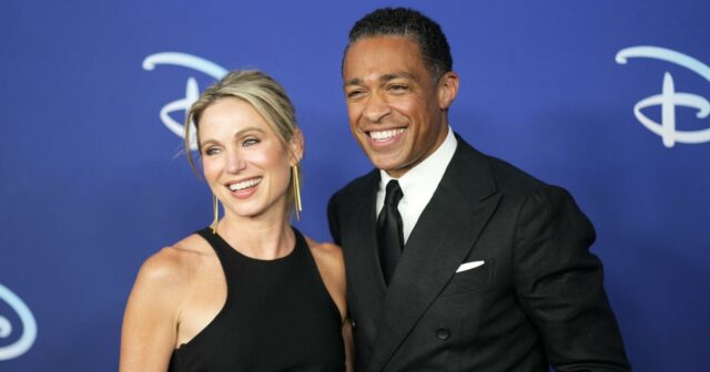 TJ Holmes e Amy Robach estão envolvidos 3 anos após boato de infidelidade de 'GMA' 

