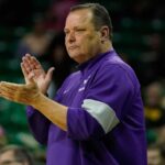 Tarleton State Train Gillispie em Exame