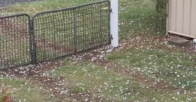 Tempestades e granizo continuarão devastando o sudeste de Queensland Tempestades e granizo continuarão devastando o sudeste de Queensland