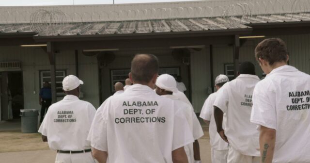 'The Alabama Option' registra secretamente os problemas implacáveis ​​dentro de um sistema de castigo declarado inconstitucional 


