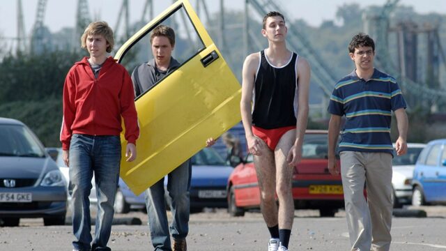 'The Inbetweeners' estão de volta: desenvolvedores iniciais atacam Banijay UK para 'liderar o caminho' para o retorno de Brit Funny 

