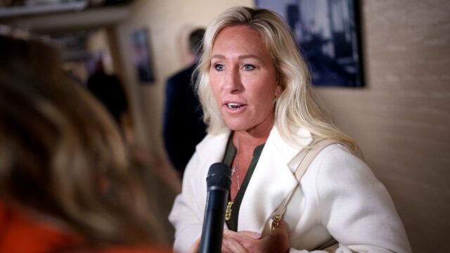 'The View' define Marjorie Taylor Greene como convidada após co-apresentadores 'The View' define Marjorie Taylor Greene como convidada após co-apresentadores pedirem mais republicanos no programa