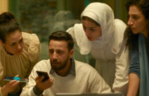 Hillary Clinton e Kevin Spacey participam da gala do Cinema pela Paz em Berlim enquanto Kaouther Ben Hania recebe o prêmio por ‘The Voice of Hind Rajab’: ‘Sinto mais responsabilidade do que gratidão’ 'The Voice of Hind Rajab' abrirá evento internacional de estreia em Gaza para cinemas femininos, acontecendo no coração da Faixa de Gaza devastada pela guerra